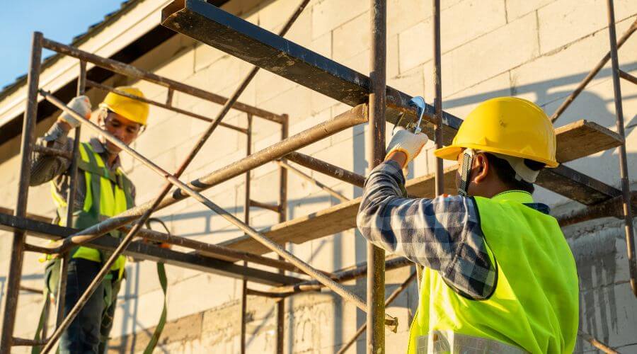 Professional gutter cleaning in Lacarne, OH